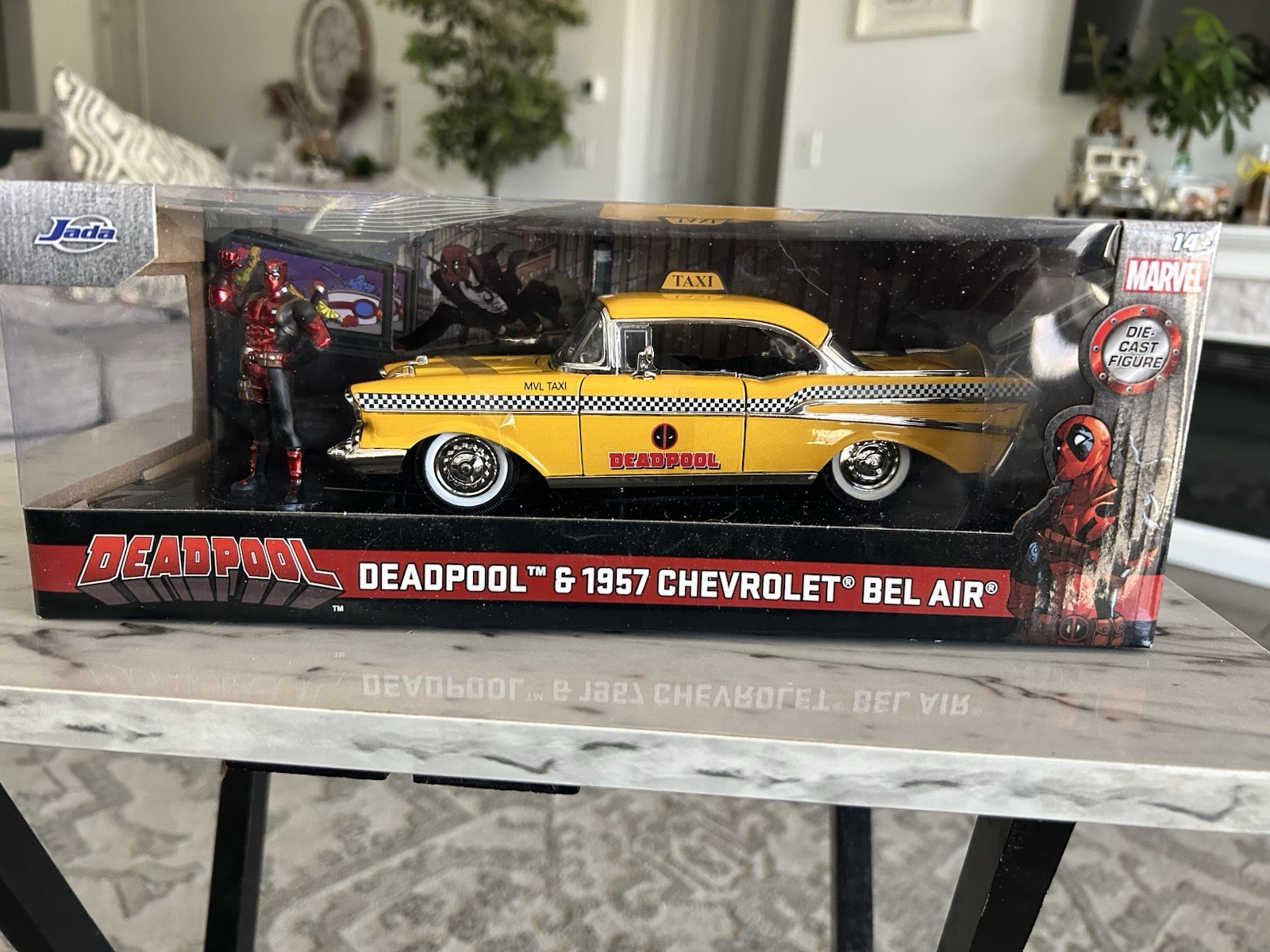 Marvel Deadpool & 1957 Chevy Bel Air Die Cast Metal by Jada Toys