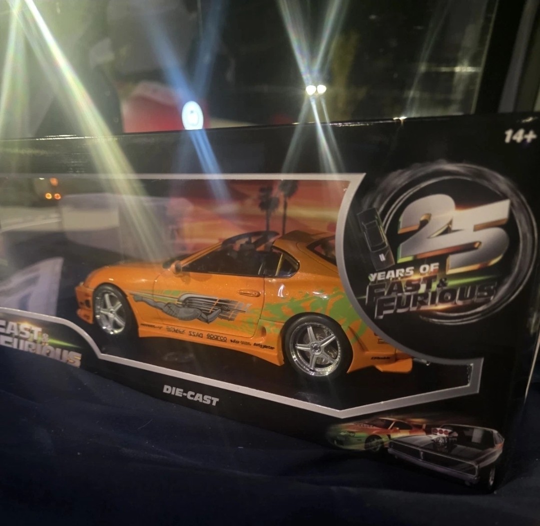 Jada Toys 25 Years of Fast & Furious Nissan Silvia S15 & Toyota Supra 1/18 Scale