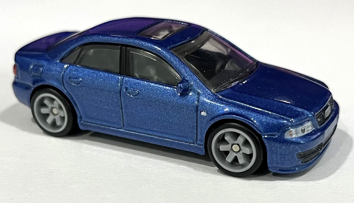 Hot Wheels Premium AUDI S4 QUATTRO Blue Car Real Riders Deutschland Design GRJ69