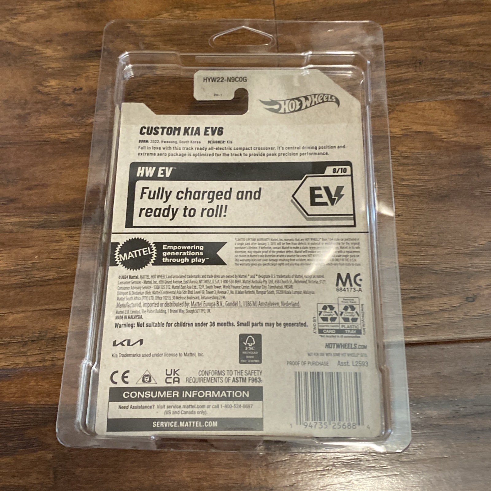 Hot Wheel Custom KIA EV6🔥In Plastic Case🔥Perfect Gift Or For Your Collection!