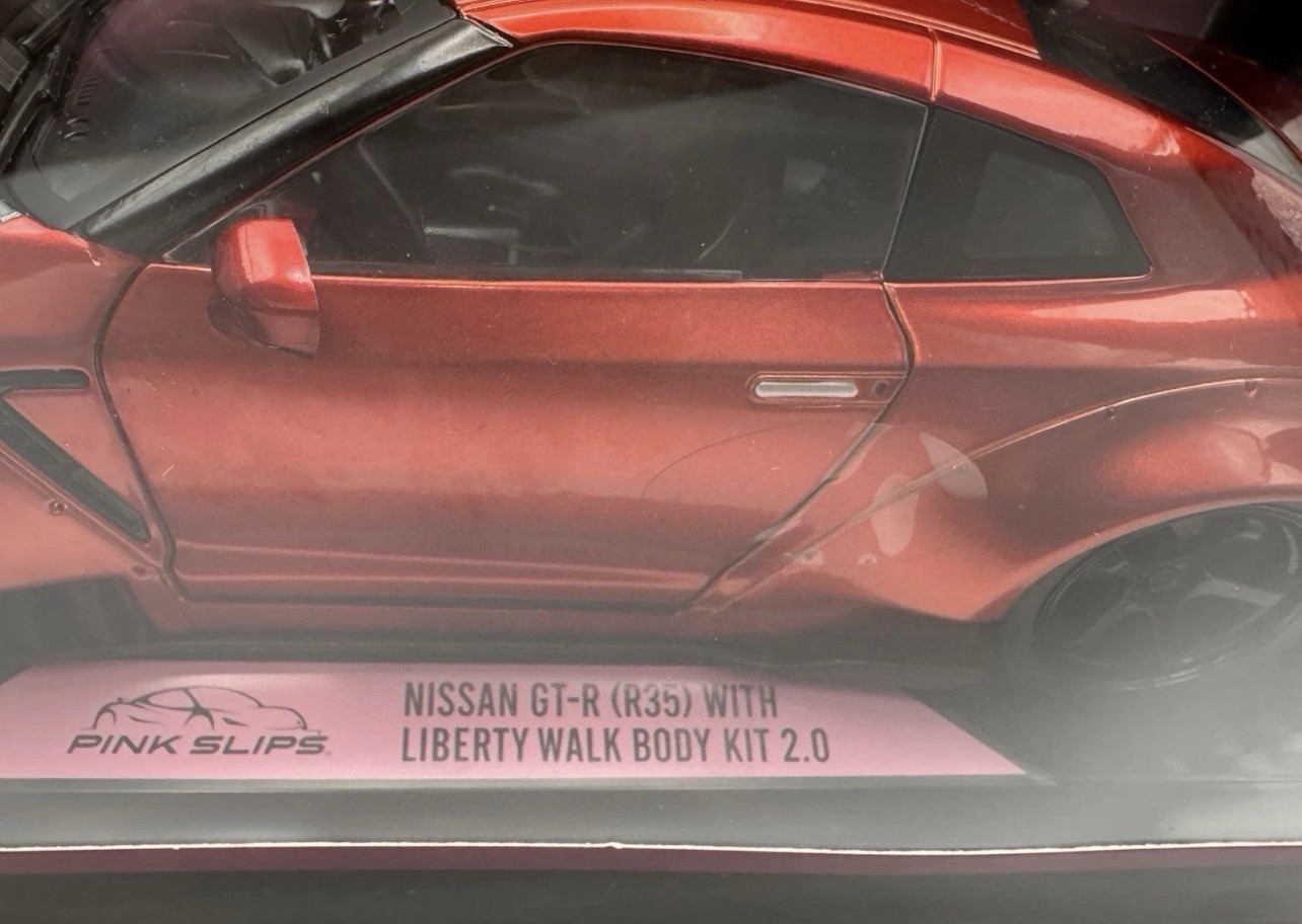 Jada Pink Slips Nissan GT-R R35 LBWK – Liberty Walk Body Kit 2.0 Red NEW