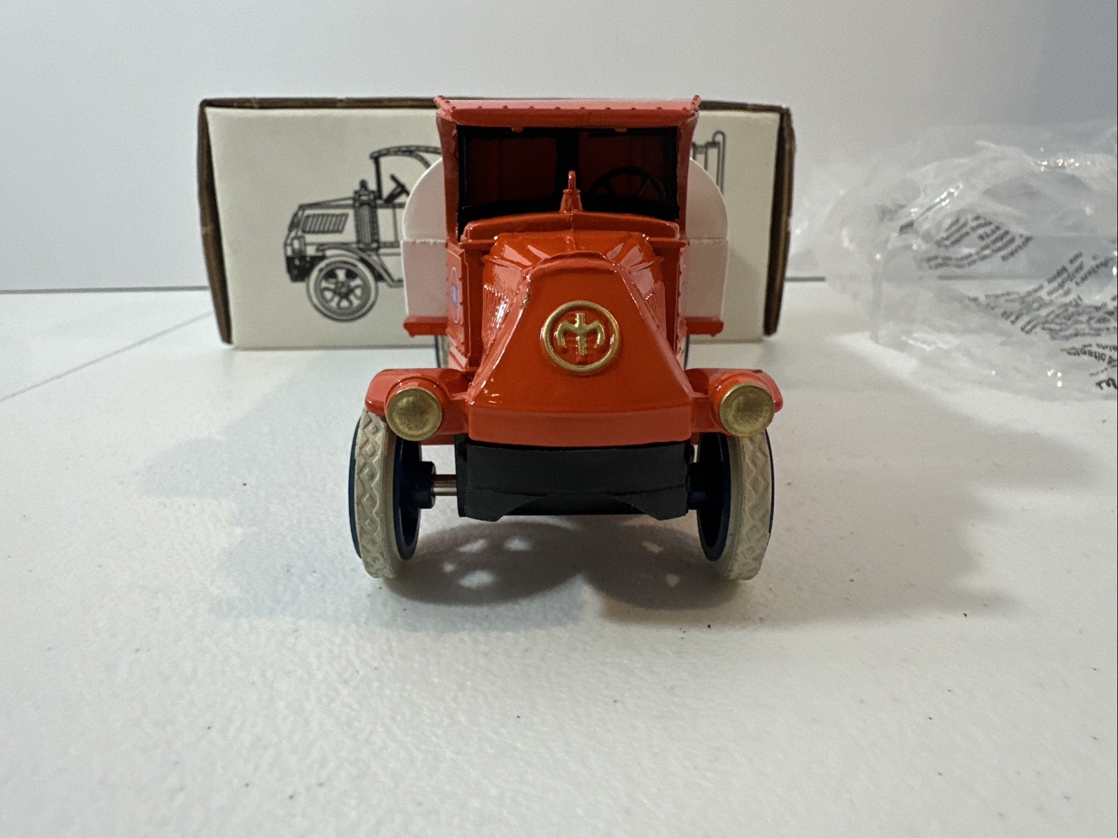 🌟GULF REFINING🌟Made Only 2,511 MACK 1926 TANKER BANK ERTL STOCK #9158