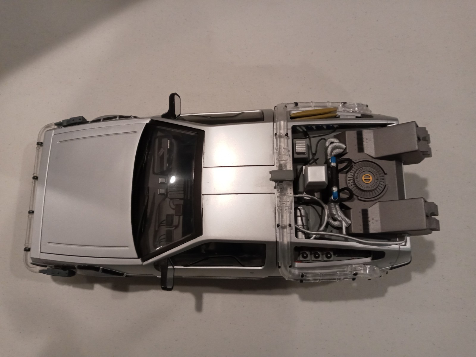 2009 Lights & Sound Diamond Select Back To The Future Delorean 1/15 Scale