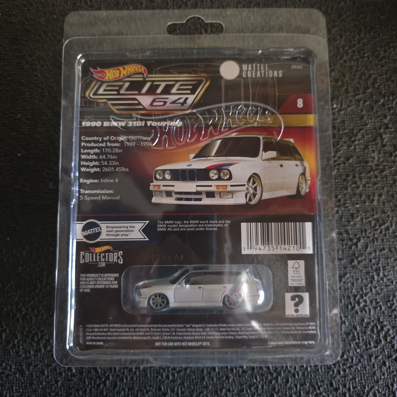 Hot Wheels Elite 64 #8 1990 BMW 318i Touring White 1:64 Diecast Real Rider HNJ60