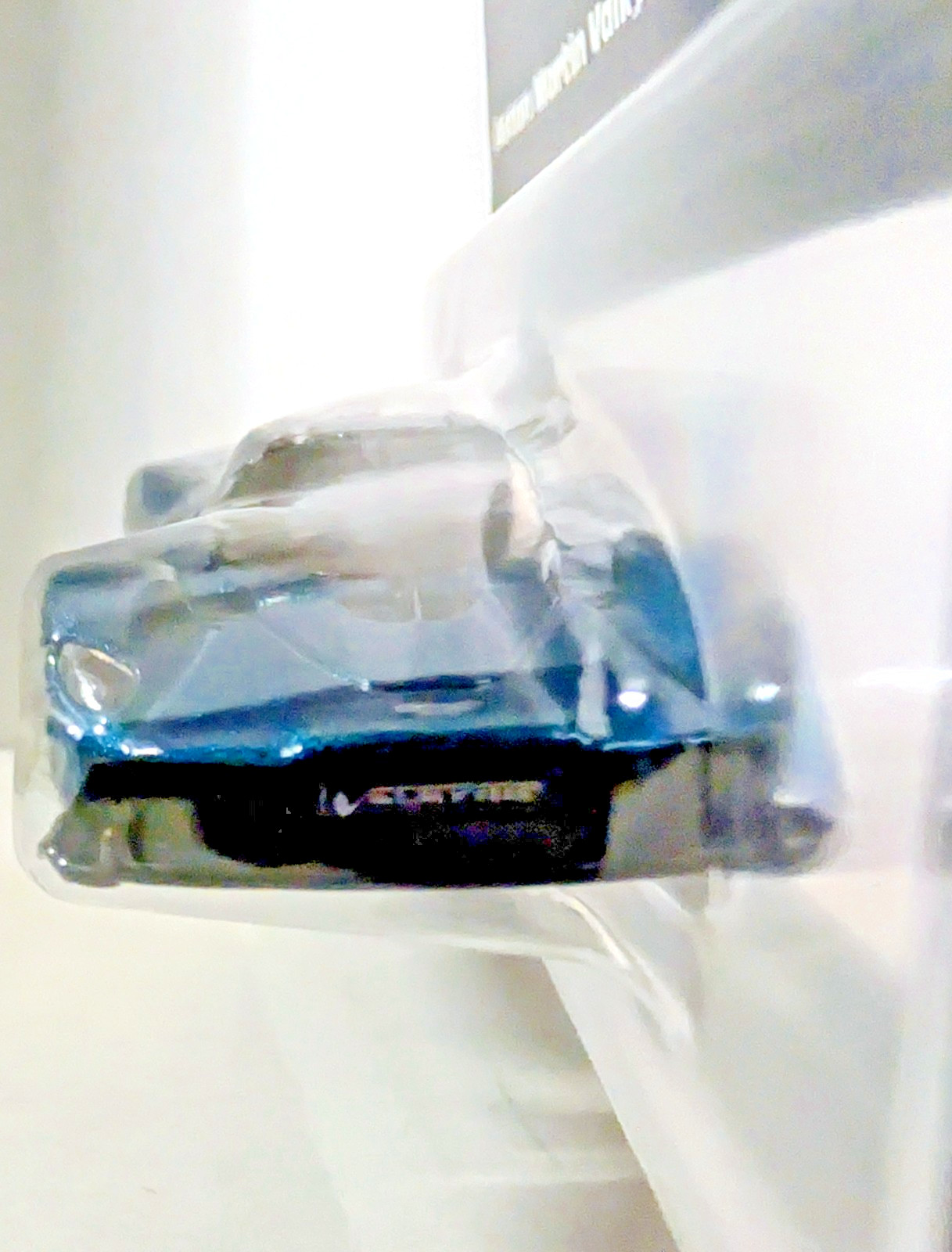 2025 Hot Wheels Elite 64 Aston Martin Valkyrie HWR91 Real Riders #13 Metal NEW!