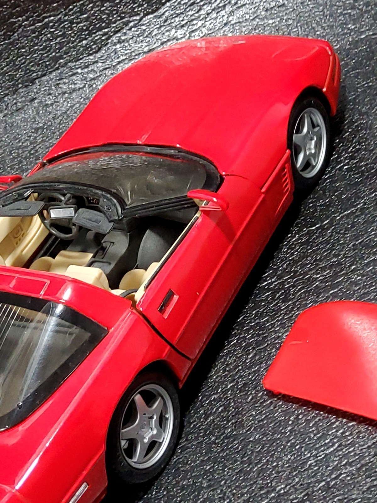1992 Chevrolet Corvette, Maisto Red No Box Very Dusty 1/18 Scale