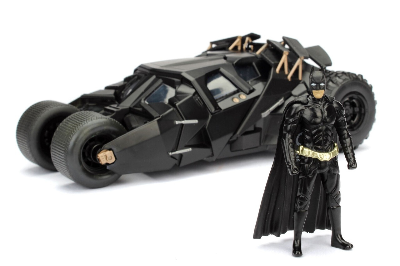 TUMBLER BATMOBILE & BATMAN FIGURE THE DARK KNIGHT 1/24 DIECAST MODEL JADA 98261
