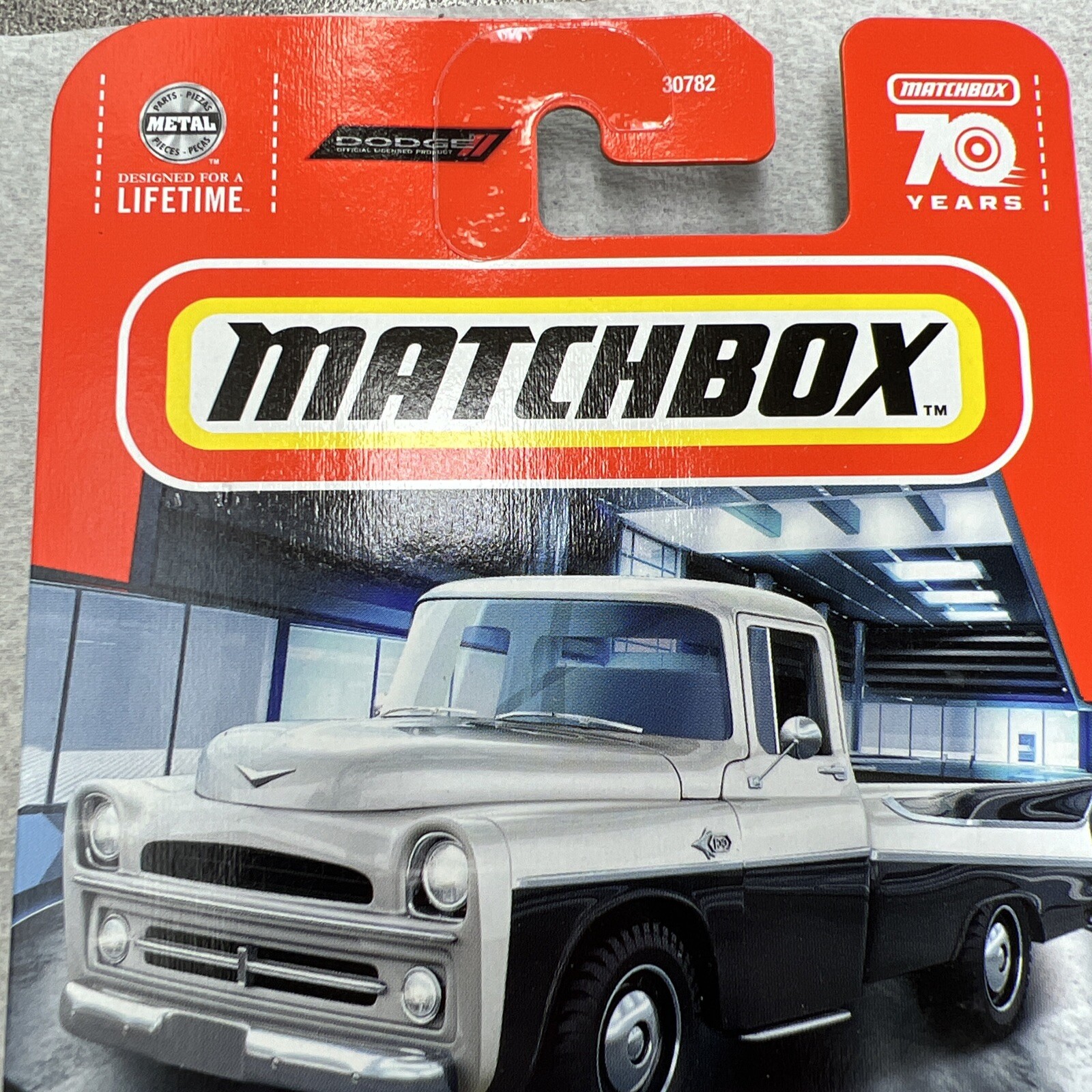MATCHBOX 70 YEARS DODGE SWEPTSIDE PICKUP BLACK & WHITE #14/100 New On Card B190