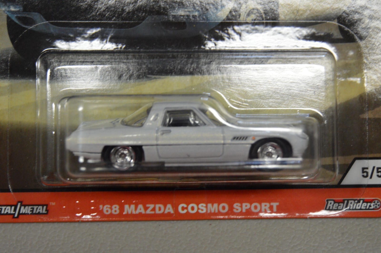 Hot Wheels JH3 Japan Historics White Mazda Cosmo + Yellow 75 Datsun Sunny Truck