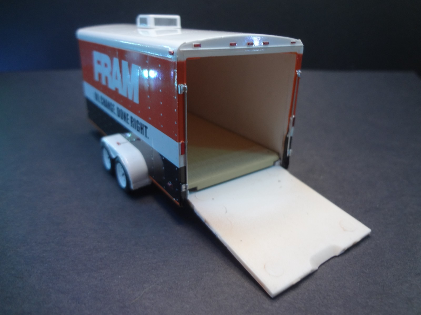 1:64 Scale enclosed car trailer w opening rear FRAM Oil Filters – Loose 1:64