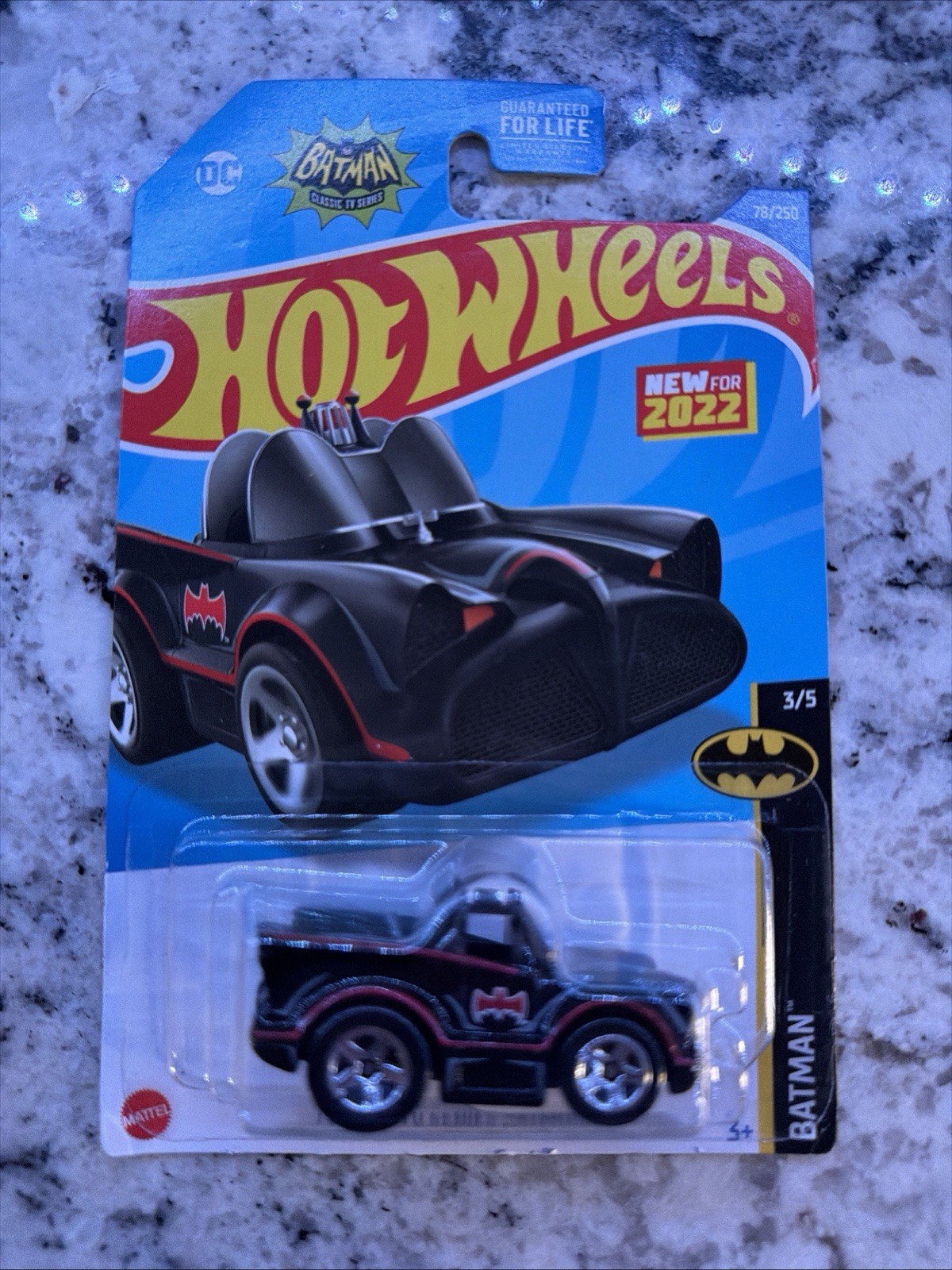 Hot Wheels – 2022 Batman 3/5 Classic TV Series Batmobile 78/250 (BBHCW60)