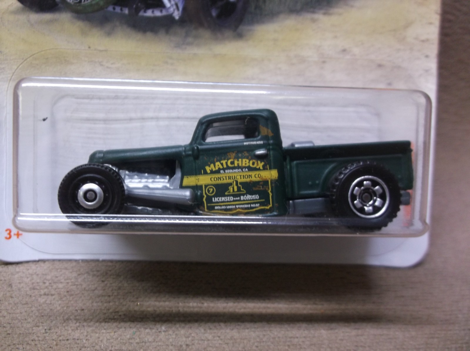 MATCHBOX 2019 #21 GREEN 1935 35 FORD PICKUP FLATHEAD V8 HOT RAT ROD SHOP TRUCK