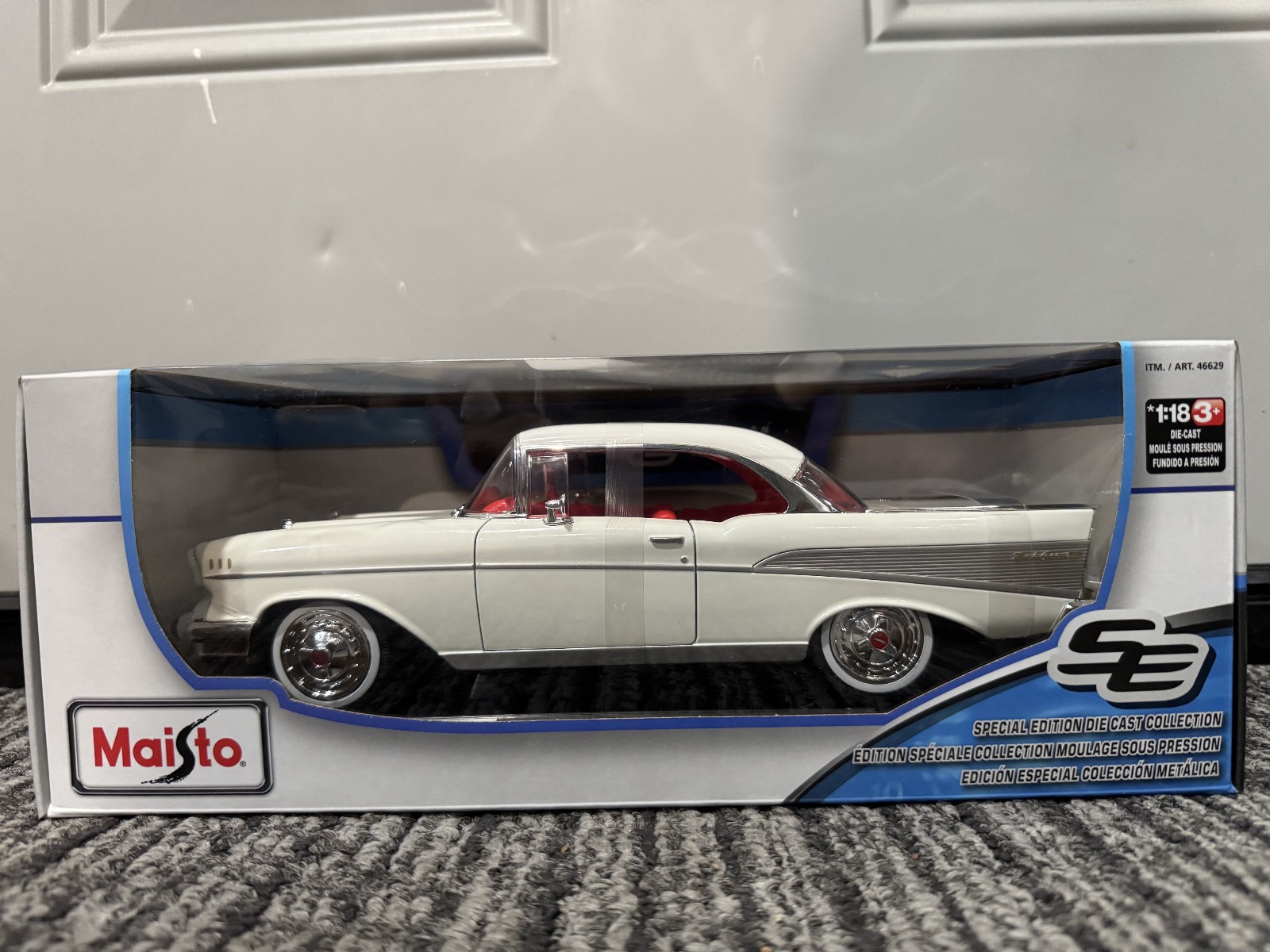Maisto 1:18 Diecast Special Edition 1957 Chevrolet Bel Air Coupe WHITE NEW INBOX