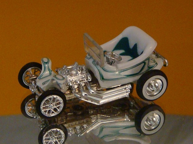 Ed “Big Daddy Rat Fink” Roth 1959 Outlaw Flathead V8 Roadster 1/64 Scale Ltd D