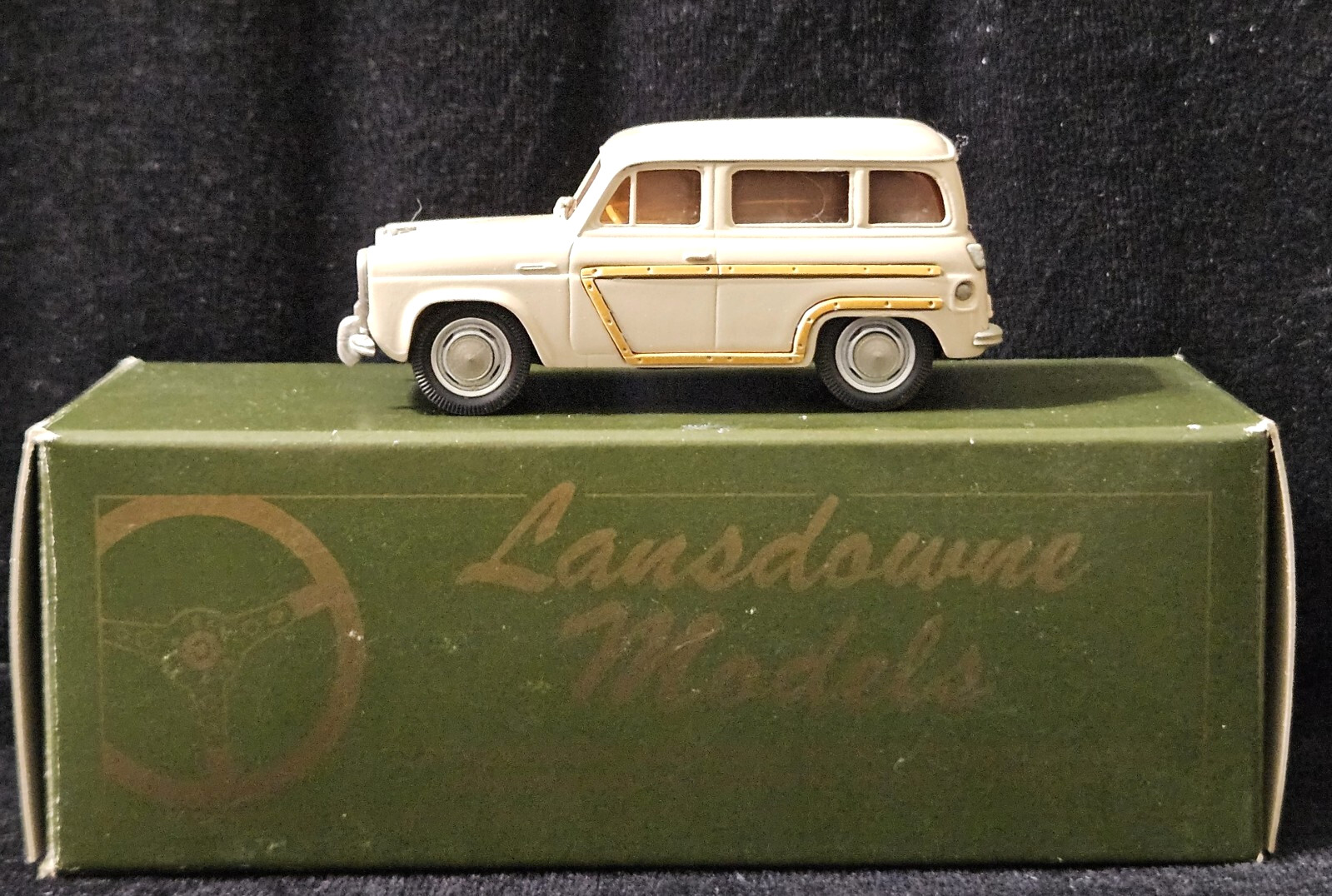 Lansdowne Models 56 1956 Ford Squire Estate Wagon Car LDM 20 1:43 Beige