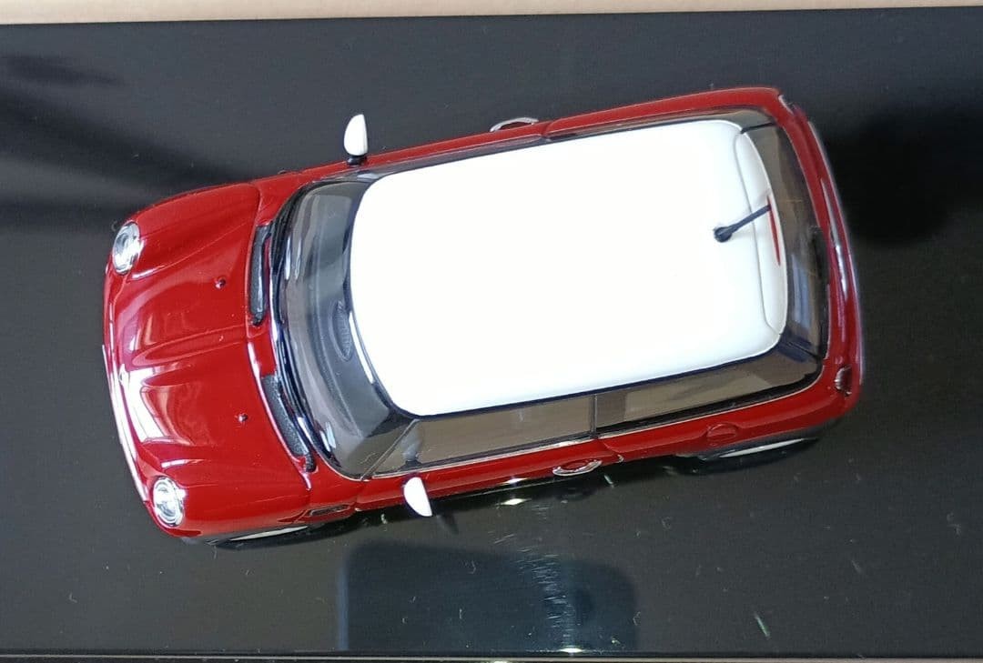 Autoart 1/43 MINI COOPER 865277