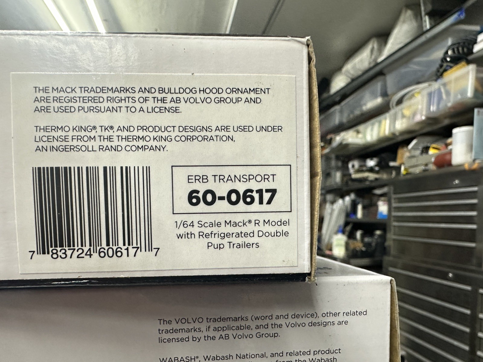 DCP/FirstGear 1/64 ERB Mack R model w/Refrigerated Pup Trailers #60-0617