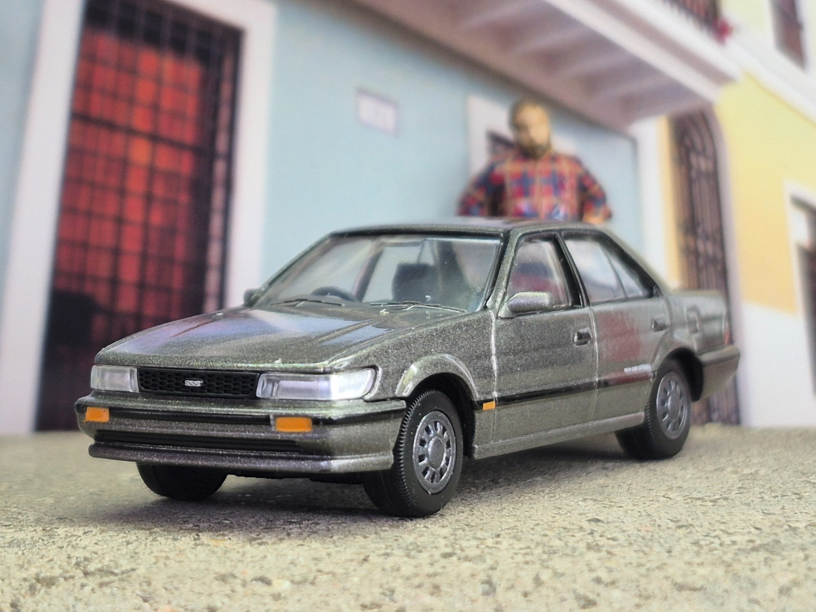 TOMICA LV-N11b NISSAN BLUEBIRD 2.0SSS LOOSE 1:64 LIMITED VINTAGE NEO SERIES