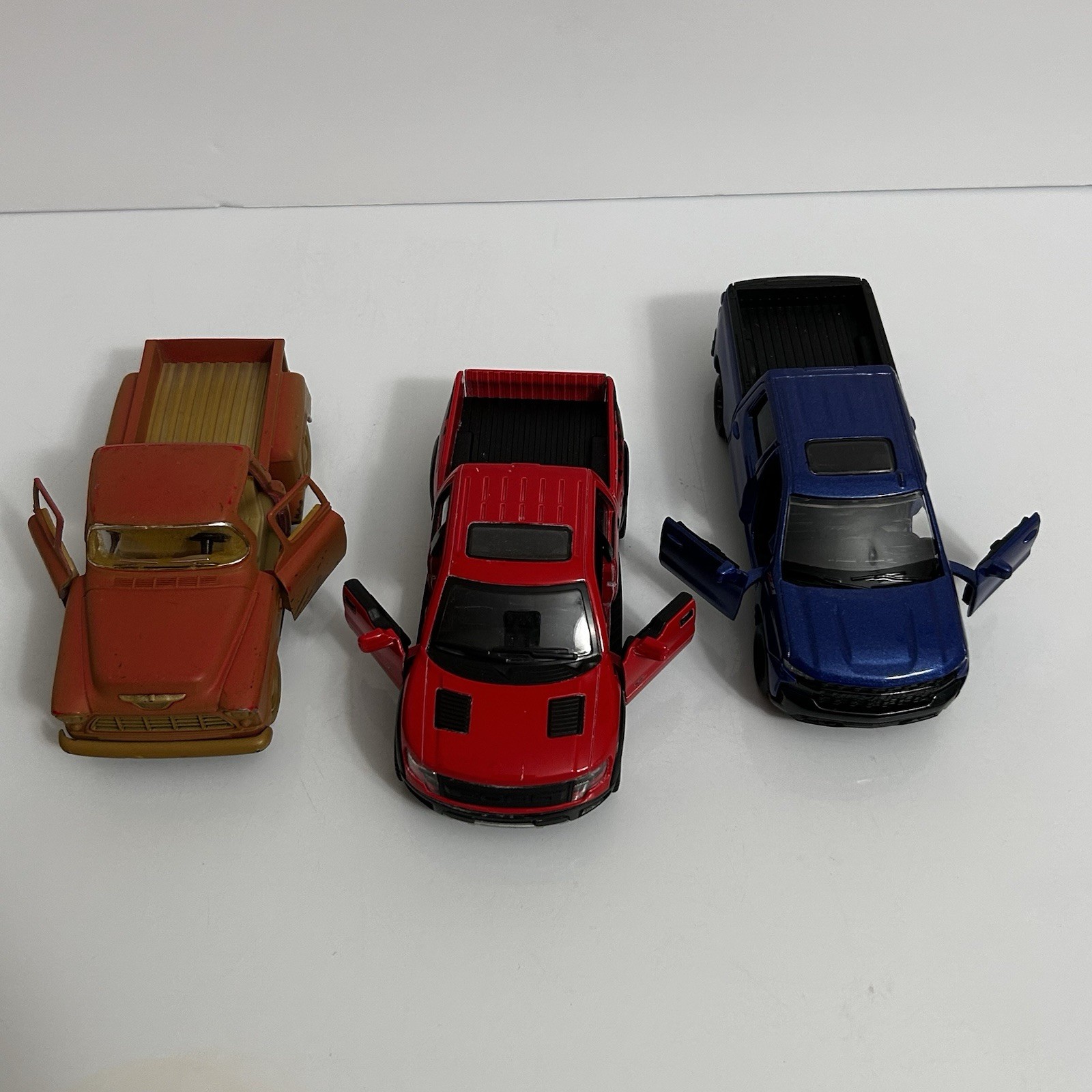 Lot of 3 Die Cast Pickup Trucks 1:43 1:46 1:32 + Random 3 Hotwheels 1:64 Trucks