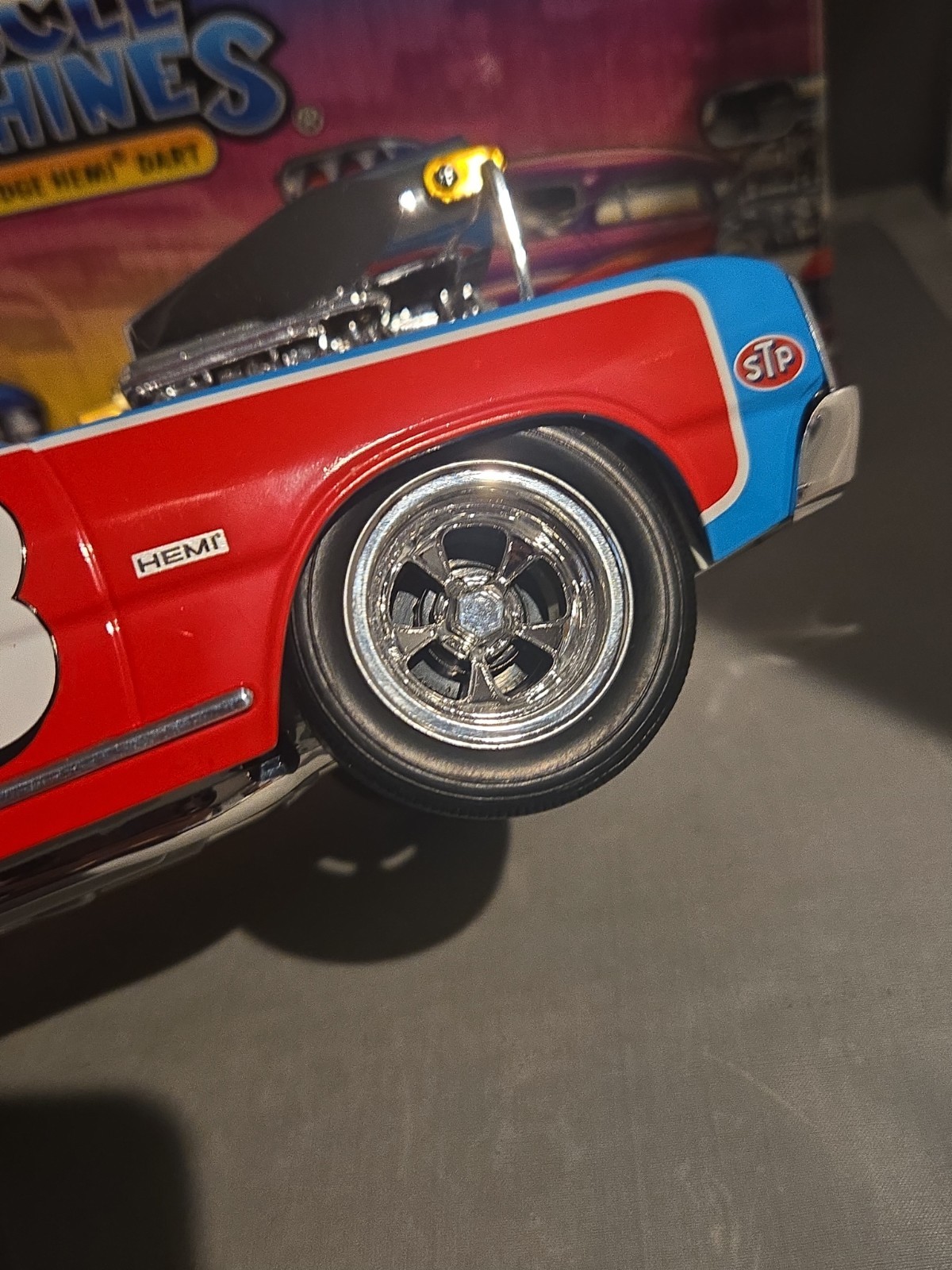 * READ* Muscle Machine Richard Petty #43 STP 1969 Dodge Dart 1:18 Diecast RARE