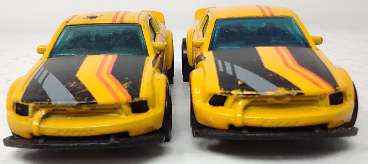 Hot Wheels Ford Mustang Mattel 2006 and 1992 Models Lot of 3