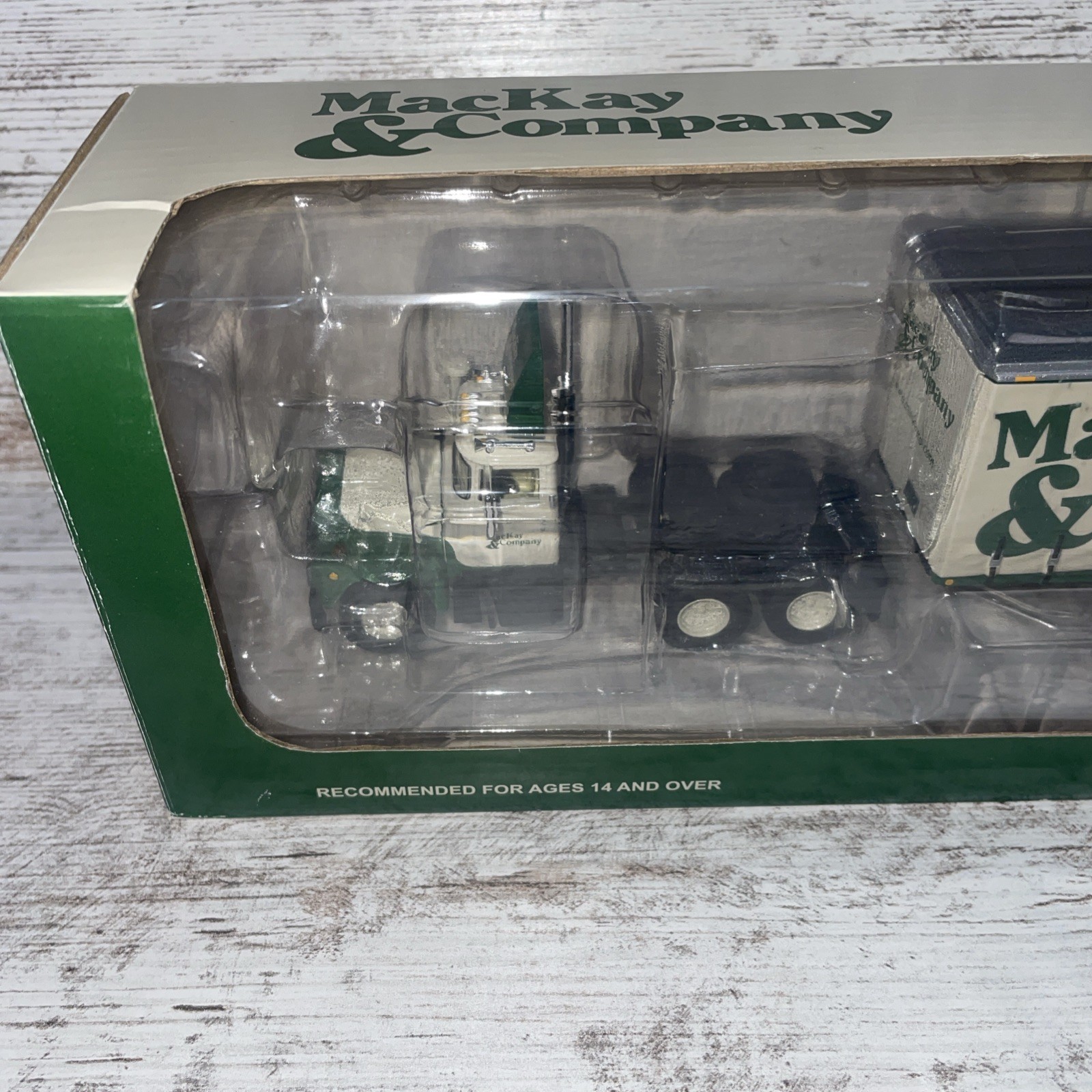 MACKAY & CO MACK R-MODEL W SIDE CURTAIN TRAILER DCP FIRST GEAR 1:64 NIB 69-0379