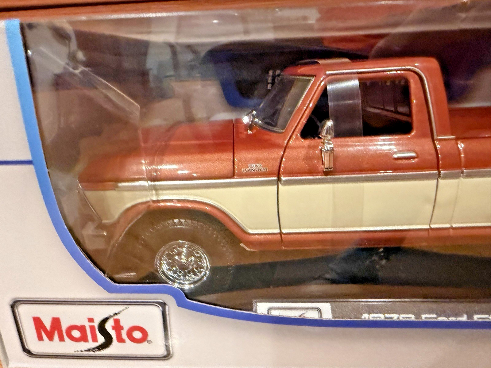 1979 FORD F-150 RANGER PICKUP BROWN & CREAM 1/18 DIECAST MODEL MAISTO Costco
