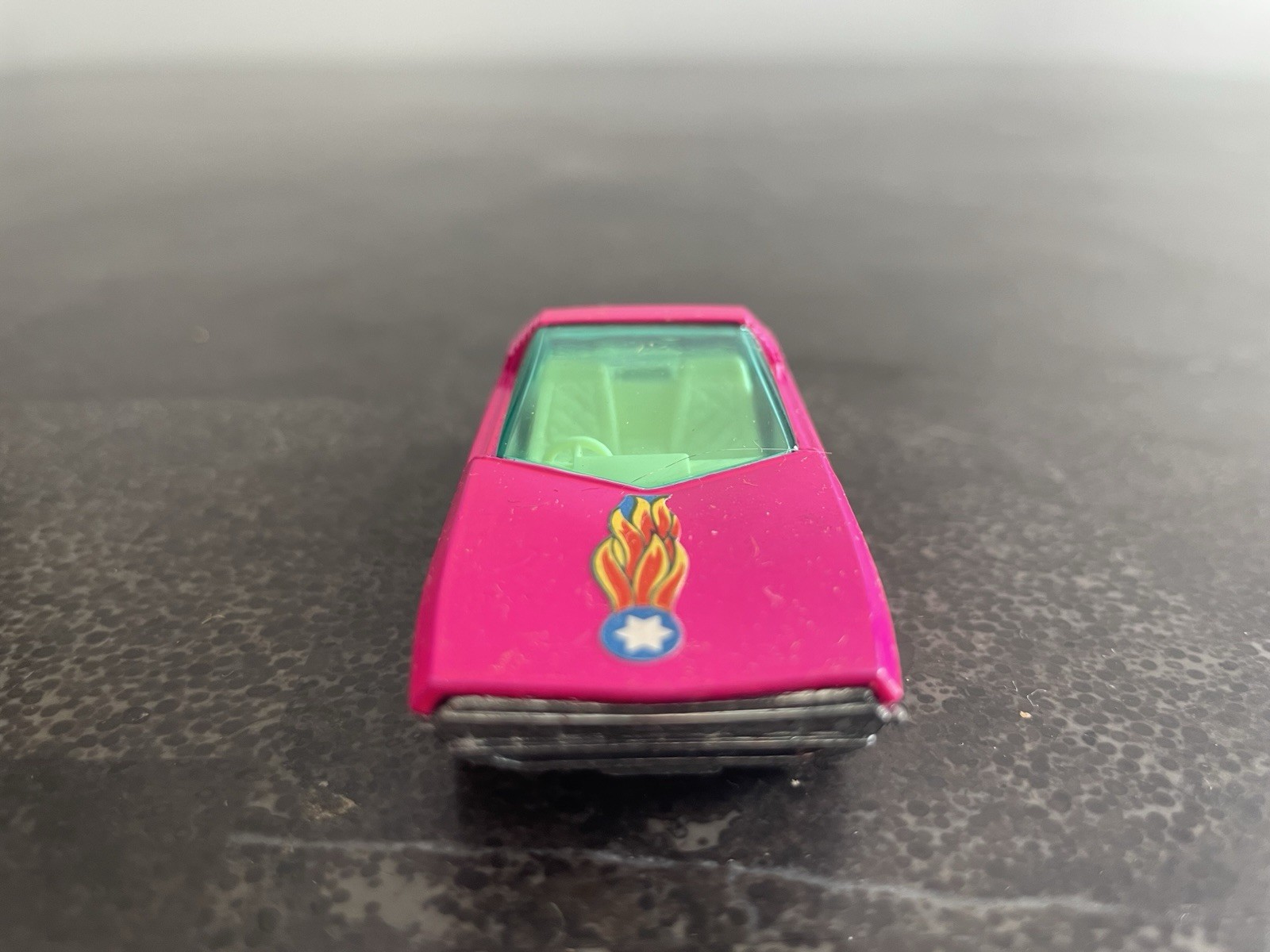 MIB Matchbox Superfast #40 Pink Vauxhall Guildsman 1 in Box Lesney 1971