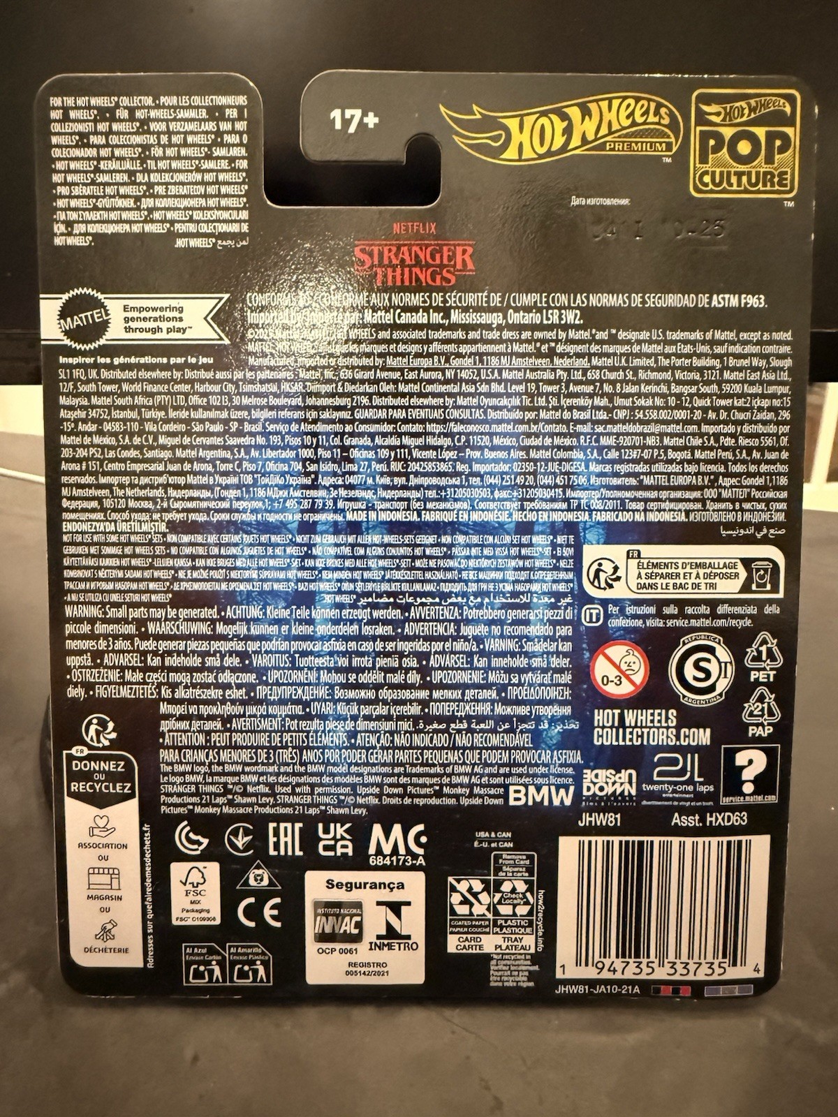 In Hand Hot Wheels Premium 2025 Pop Culture Stranger Things 1983 BMW 733i JHW81