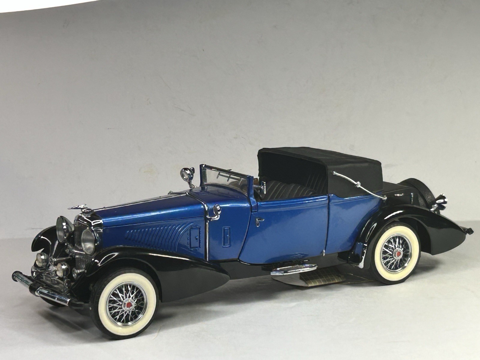 Franklin Mint 1933 Duesenberg J Victoria Blue 1:24 Die Cast B11RU77 (1991) READ