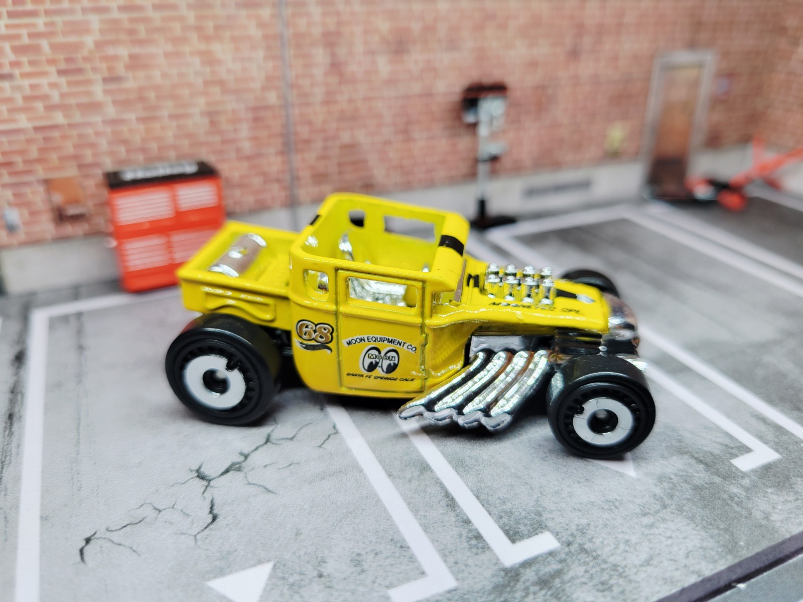 Hot Wheels HW Daredevils Forza Motorsport Yellow Bone Shaker Loose ~ Mooneyes