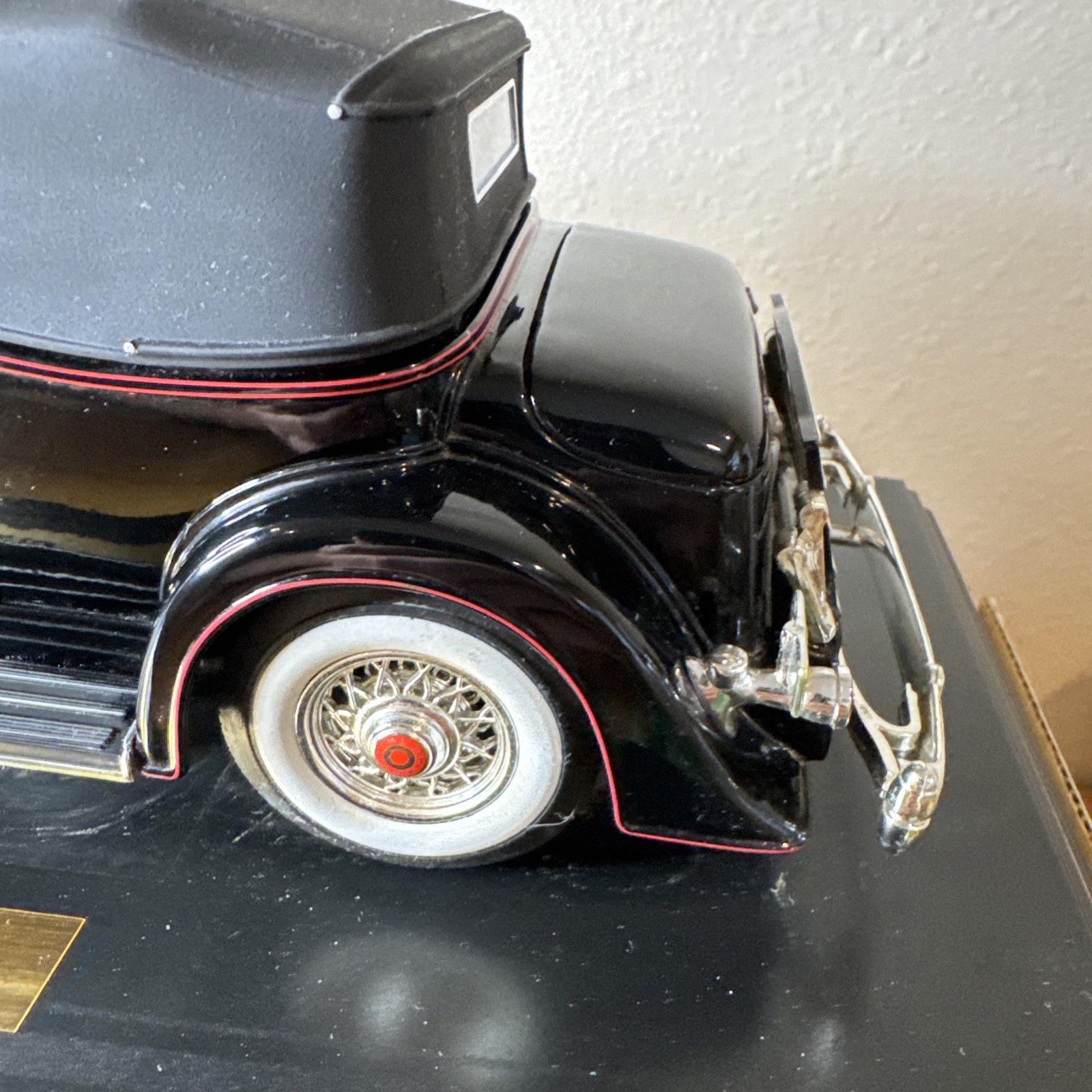 1934 Anson Packard Car Model 1:18 Scale Black Beauty. Removable Top ￼