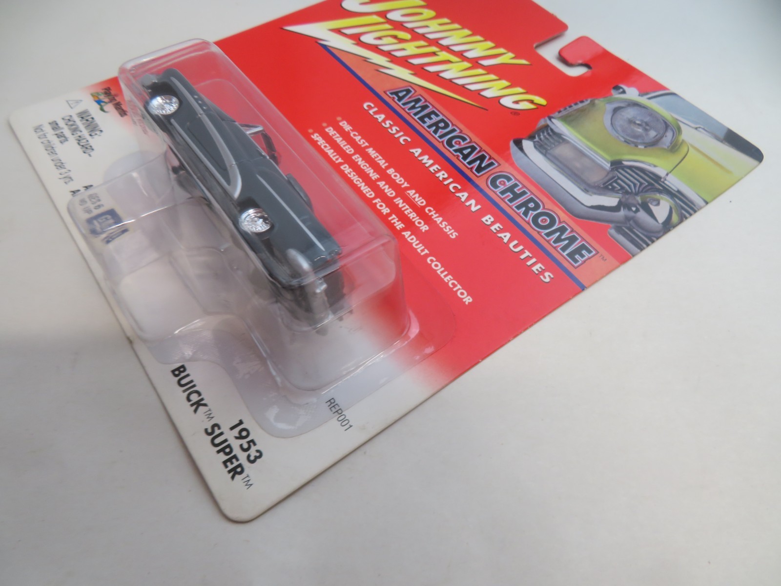 1953 Buick Super American Chrome Series by Johnny Lightning 1/64