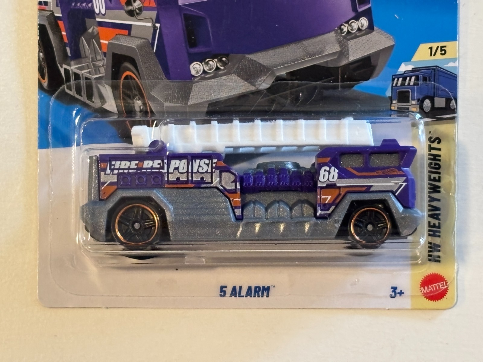 Hot Wheels 5 Alarm HW Heavyweights Firetruck 2026 Item # JJJ03