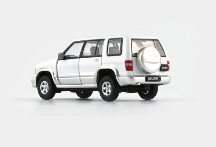 BM Creations 1998-2002 Isuzu Trooper / Big Horn White LHD 1:64 Scale Diecast Car