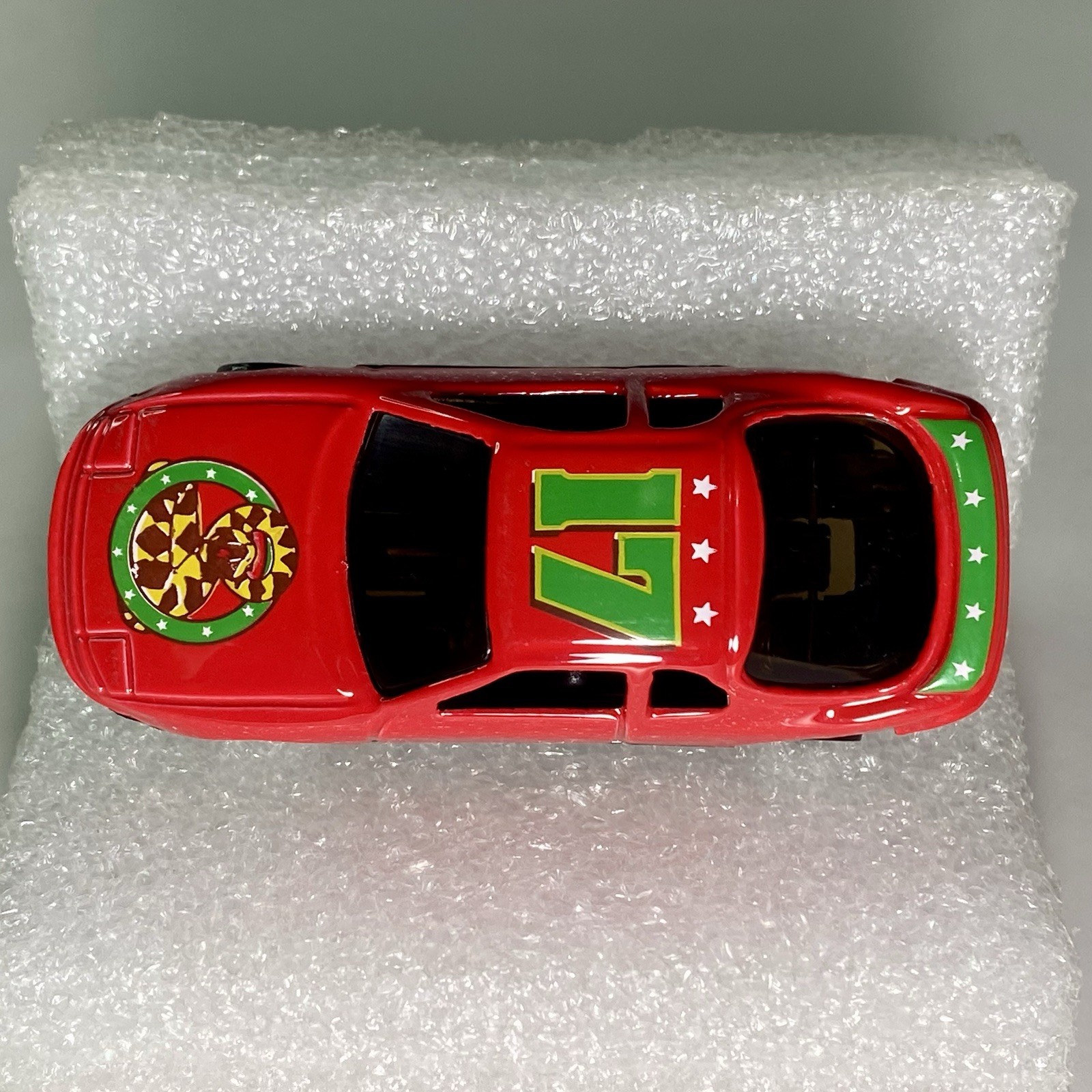 Yatming #805 Toyota Supra 1:64 Diecast Diorama Model Car Red