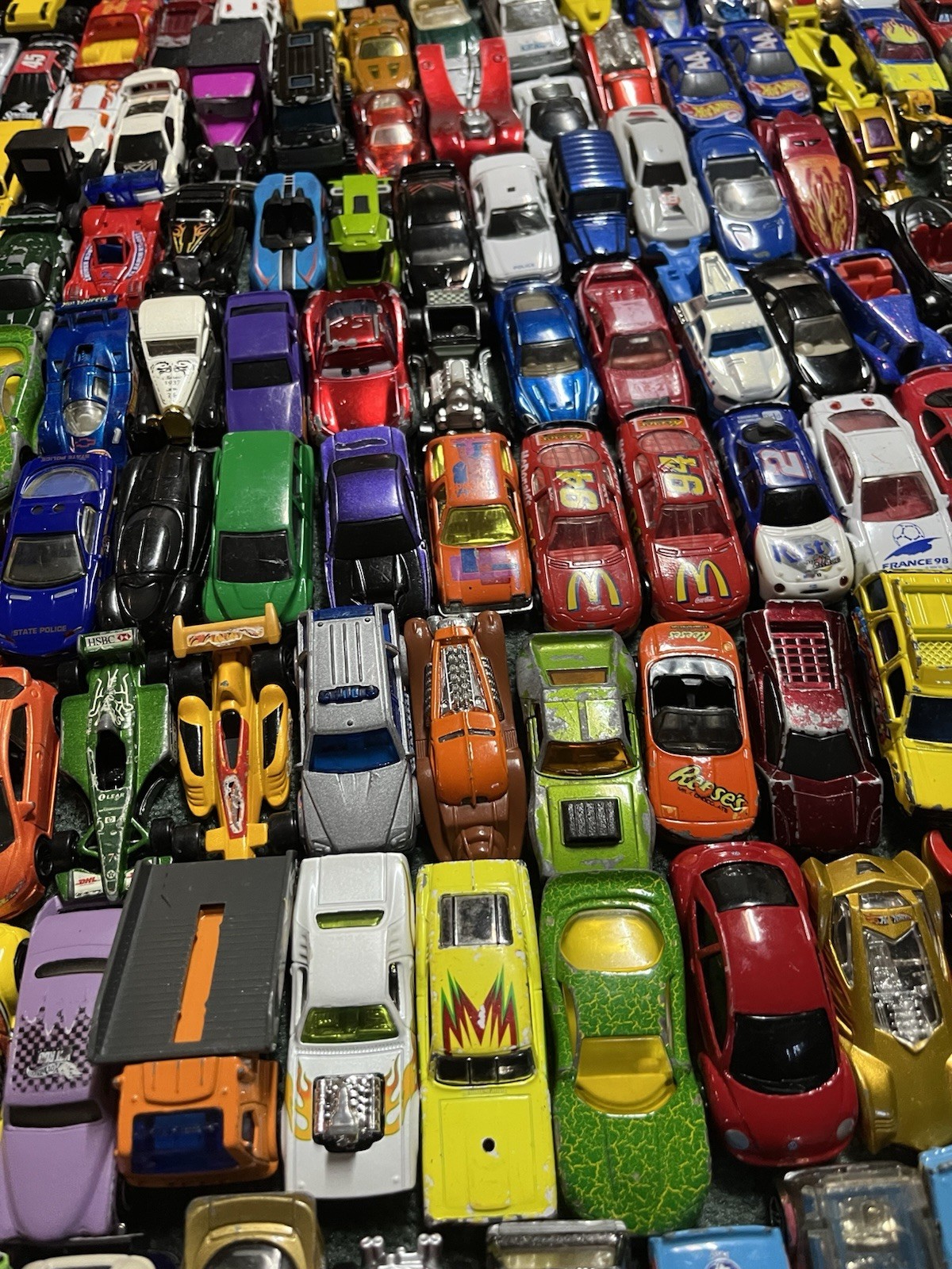 Hot Wheels Lot 45+ Cars Vehicles; Unsearched Matchbox, Hot Wheels, Etc.
