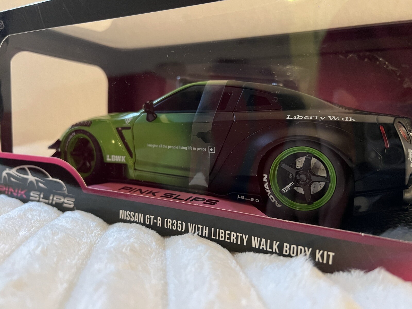 2024 Jada Pink Slips Nissan GT-R (R35) With Liberty Walk Body Kit 1/18 Scale JDM