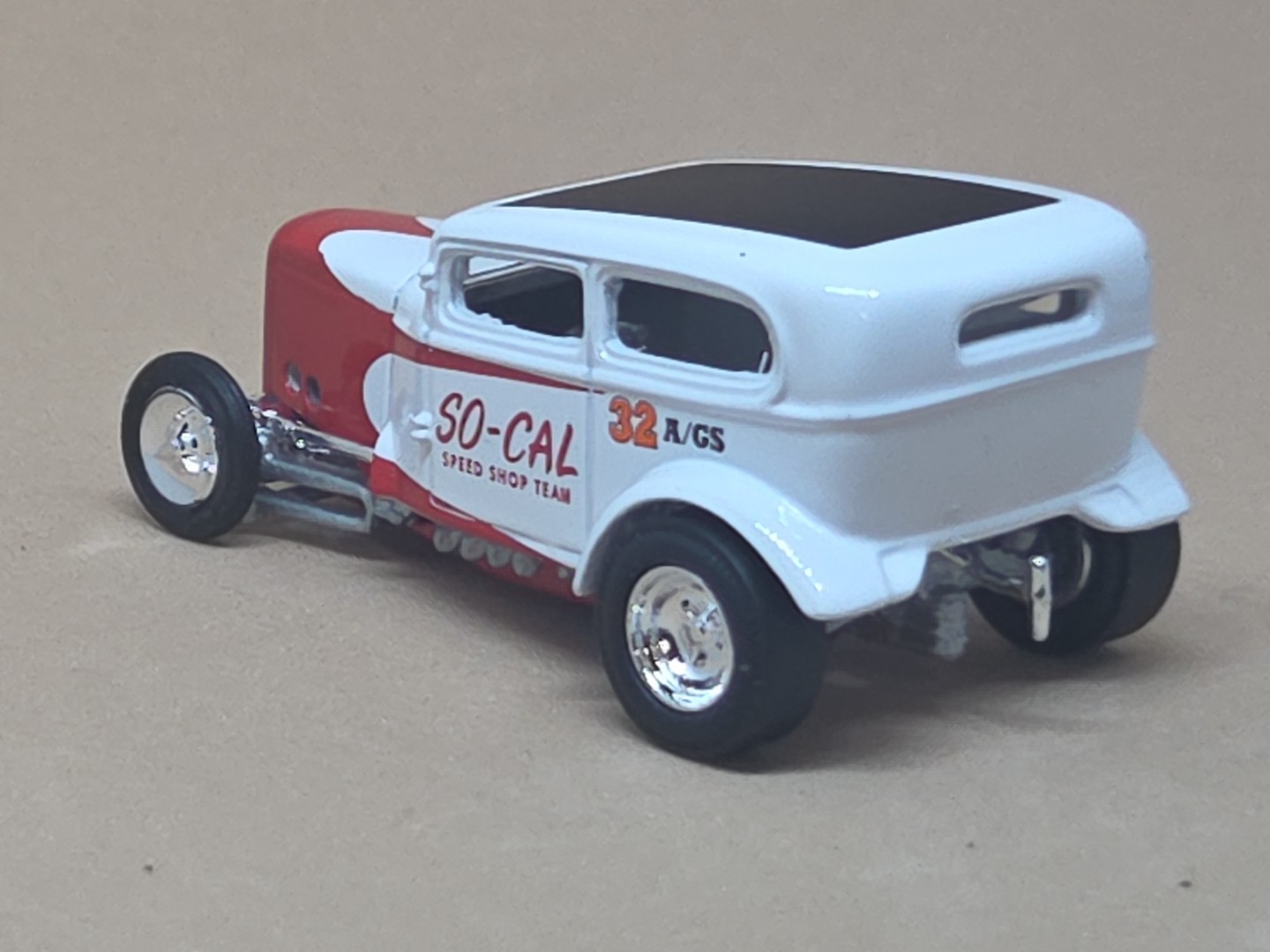 So Cal Speed Shop ’32 Ford Vicky Flathead V8 Dragster 1/64 Scale Limited Edition