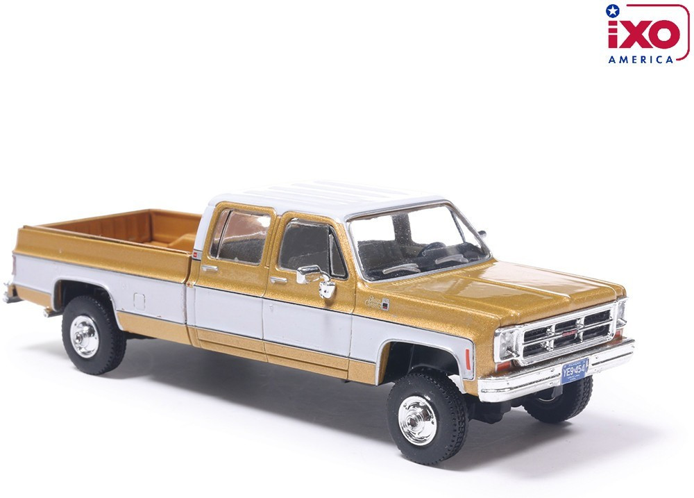 IXO AMERICA 1:64 1975 GMC SIERRA CLASSIC – YUBA GOLD – IA64012