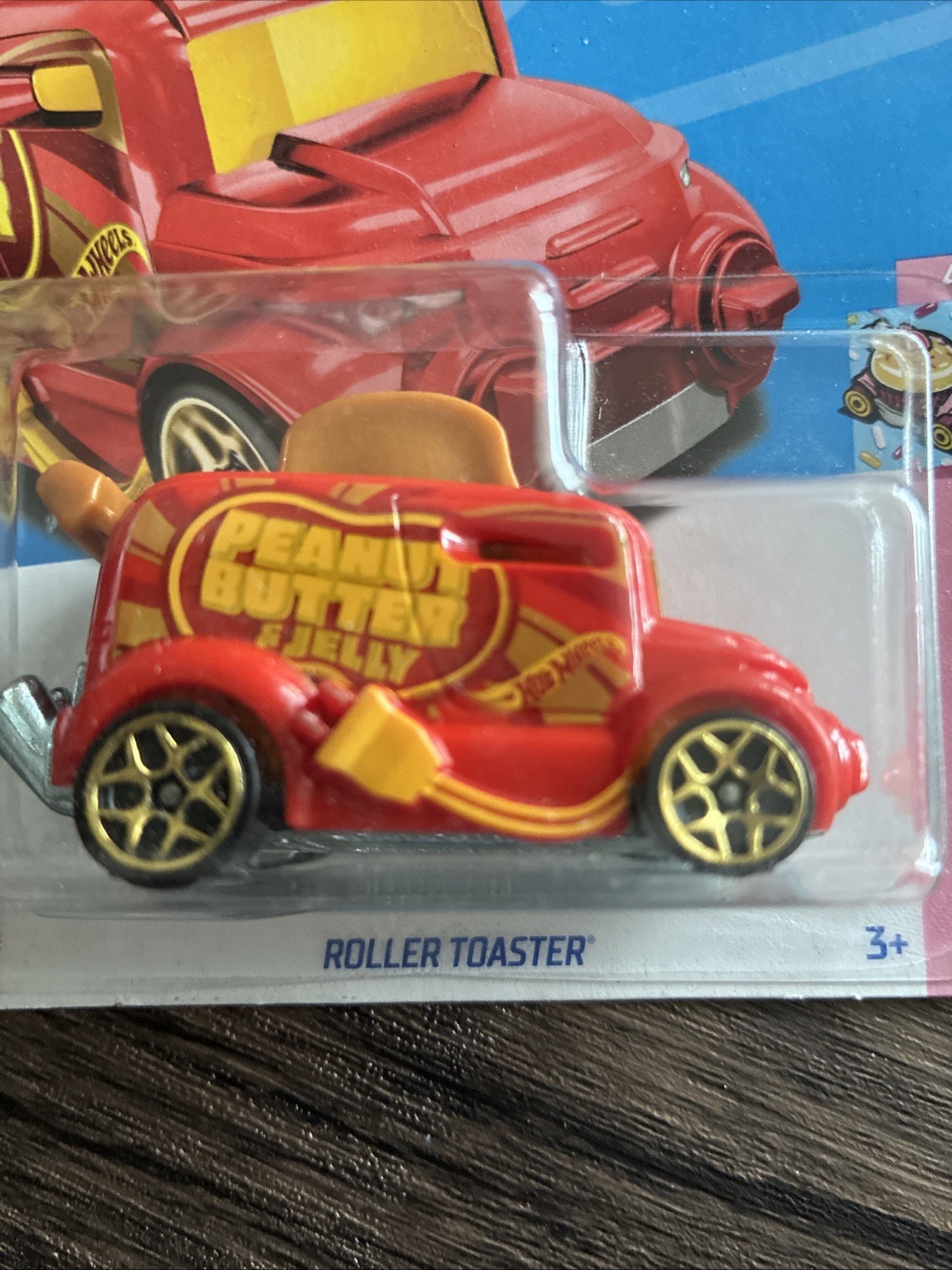 Hot Wheels 2023 Roller Toaster Sweet Rides 59/250 Red 4/5 HKH20 M9C0D Case D