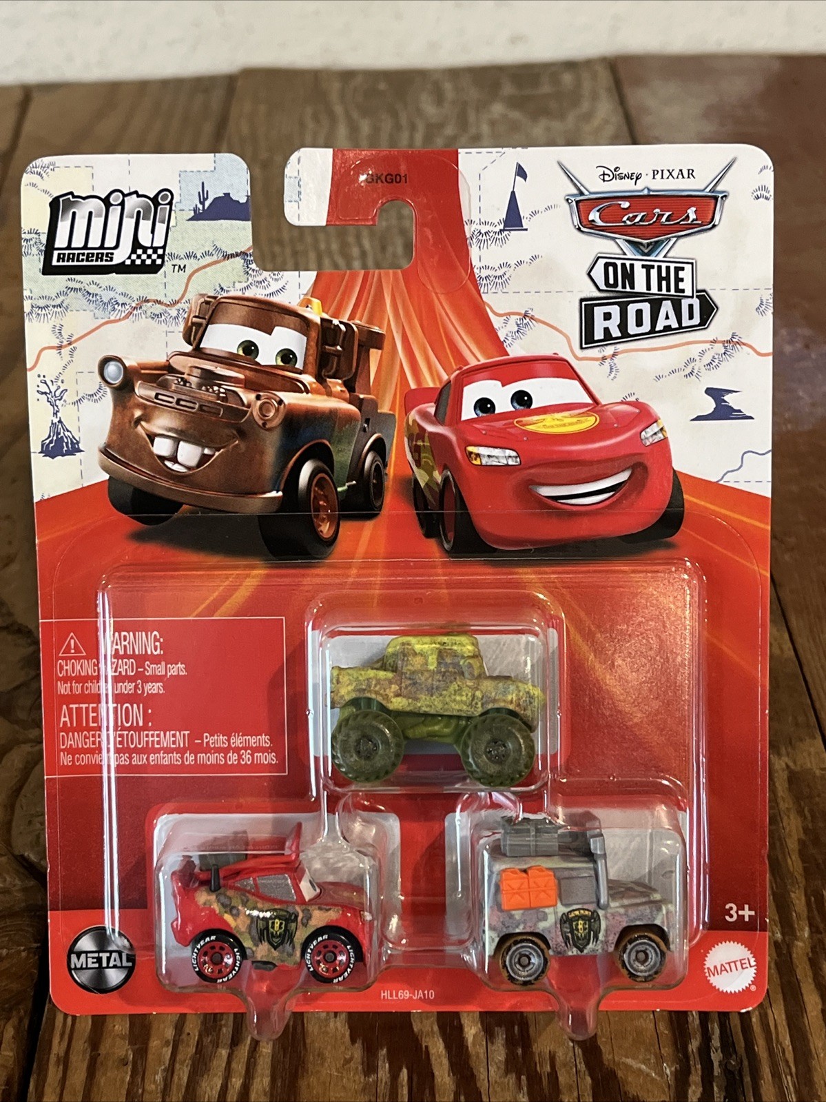 DISNEY PIXAR MINI RACER CARS 3-PACK MOSS IVY CRYPTID BUSTER LMQ & MARGARET