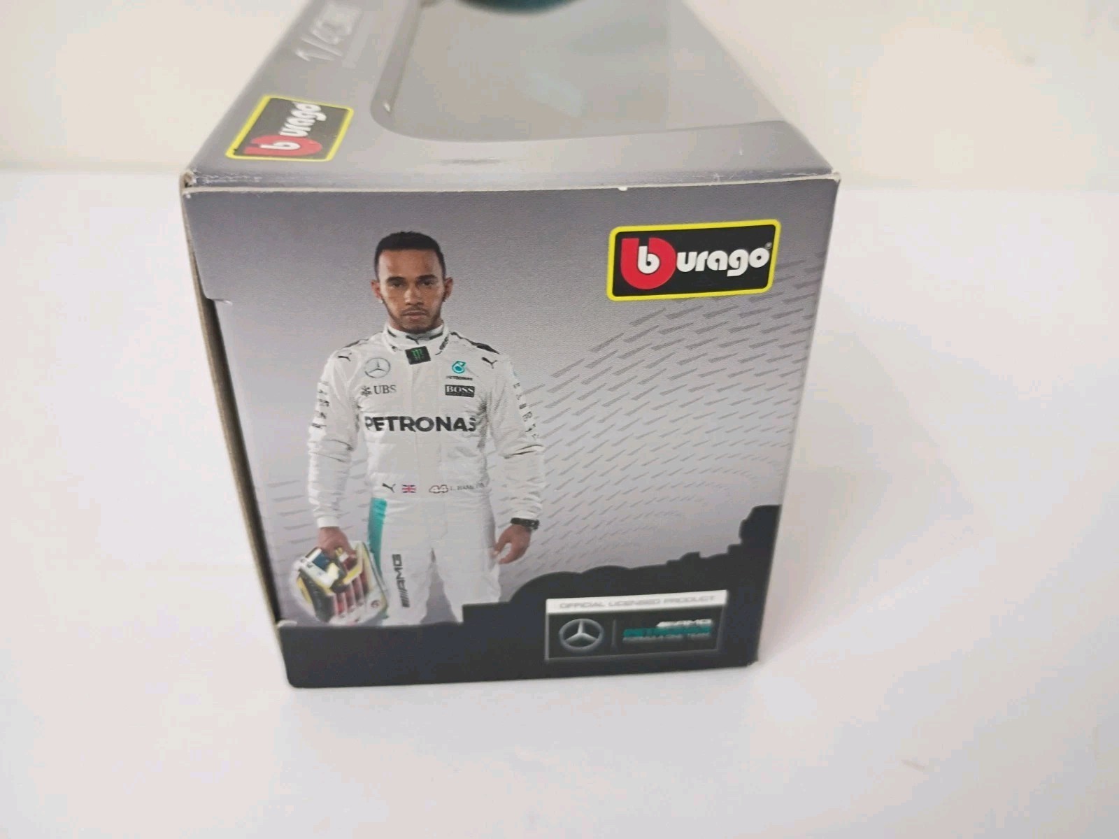 2016 #44 Lewis Hamilton Mercedes AMG W07 Hybrid 1/43 Bburago Formula 1 Diecast