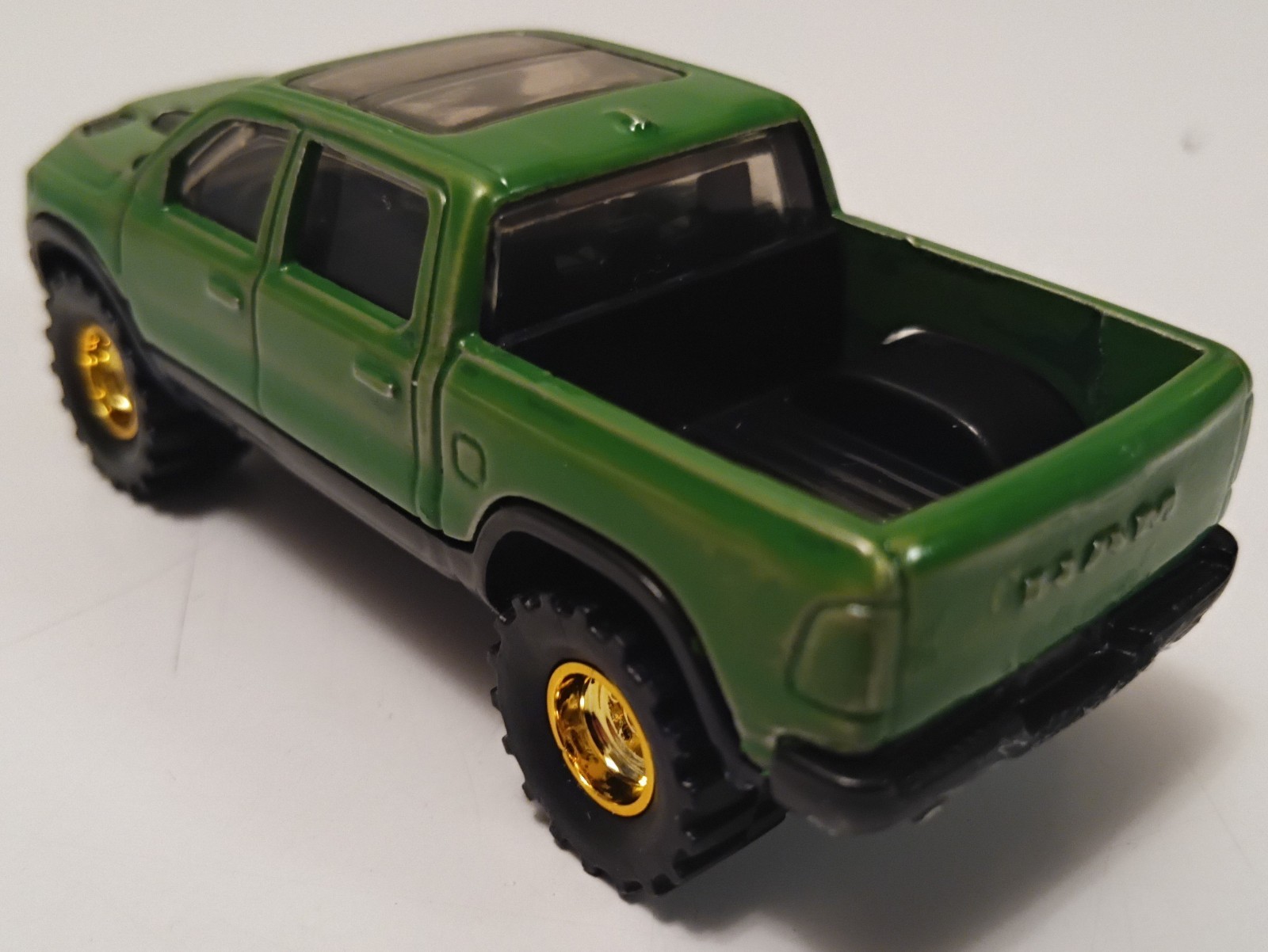 Hot Wheels: 2020 Ram 1500 Rebel (Gone in Sixty Seconds Series 2-Amélie)