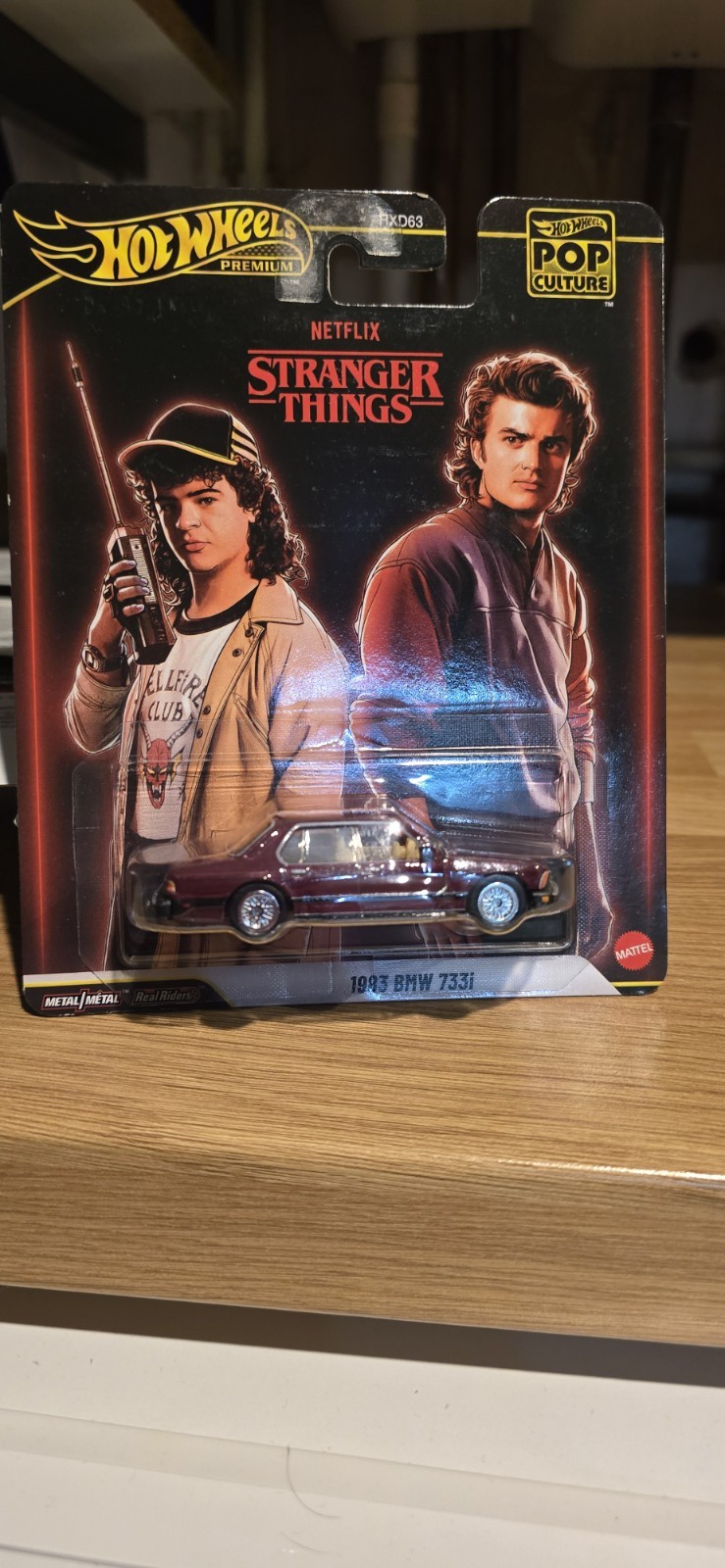 Mattel Hot Wheels Premium 2025 Netflix Stranger Things 1983 BMW 733i POP Culture