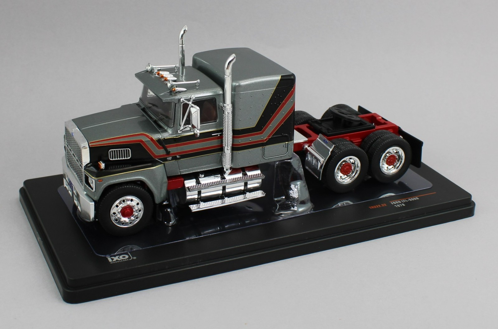1:43 IXO Models *DARK GRAY METALLIC* 1978 FORD LTL 9000 COE SEMI TRUCK *NIB*