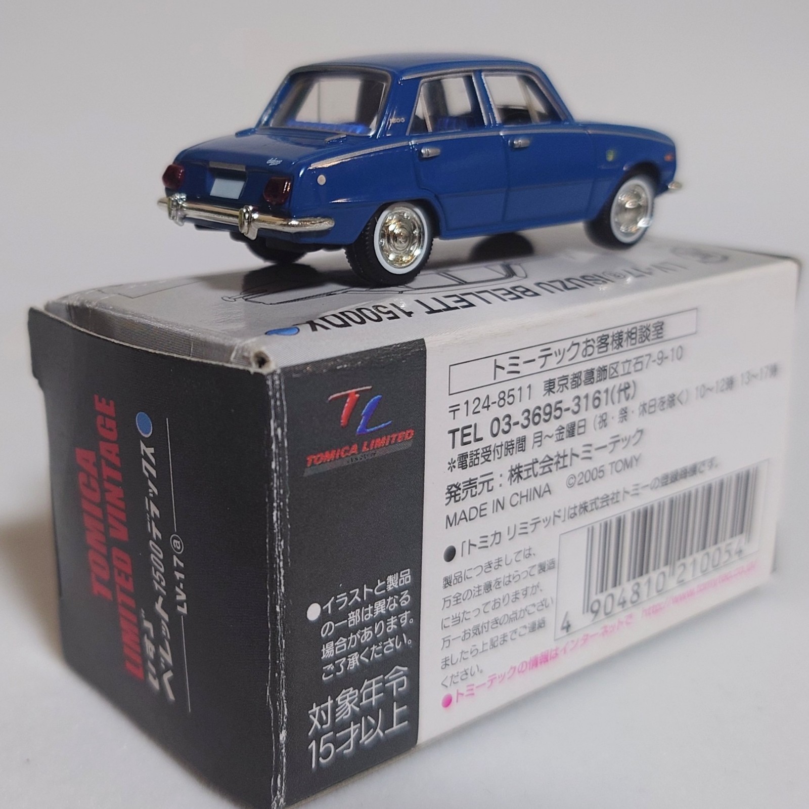 Tomica Limited Vintage 1/64 Isuzu Bellett 1500 Deluxe Diecast Model Japan