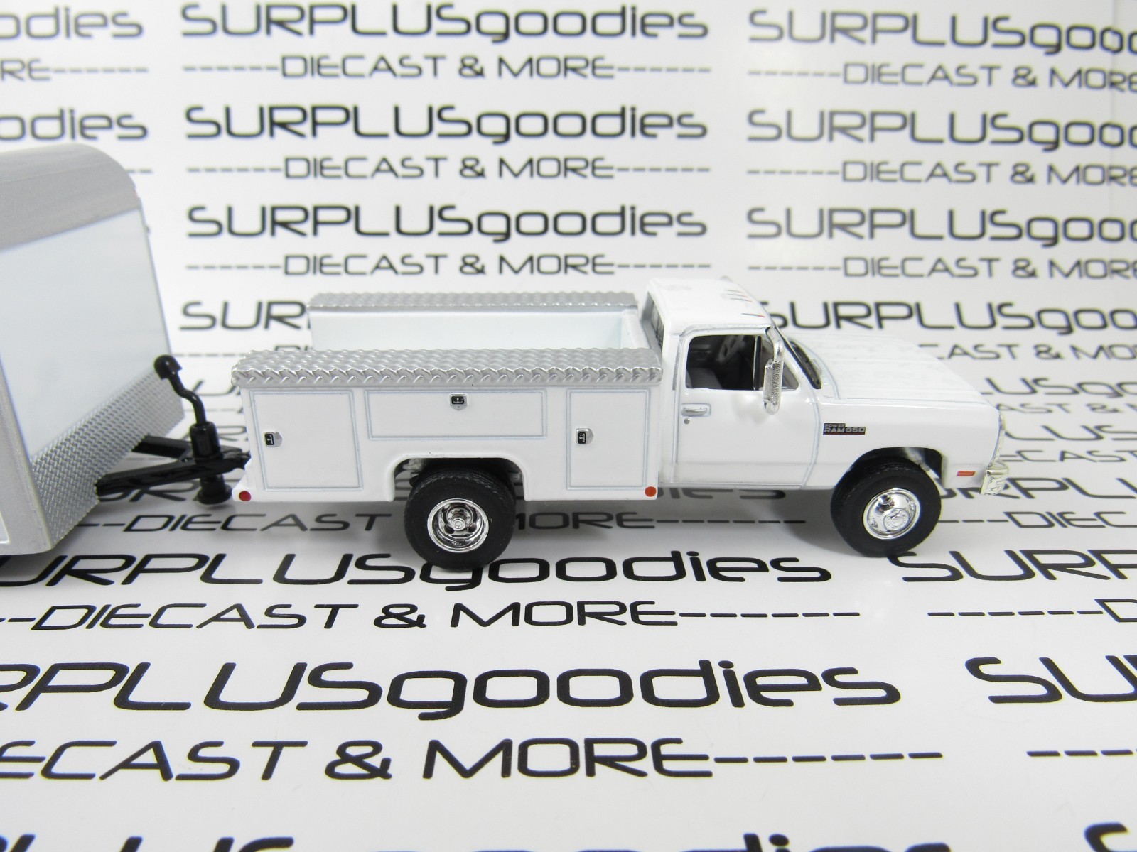 Greenlight LOOSE 1993 DODGE RAM W350 Dually Service Truck w/Enclosed Trailer