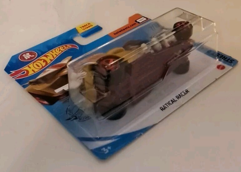 Hot Wheels Ratical Racer, [Gold] Street Beasts 7/10 Short Card 2020