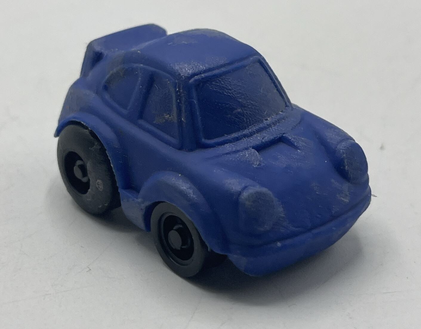 Vintage PORSCHE 930 BLUE RUBBER/PLASTIC PULL BACK FRICTION Sanrio
